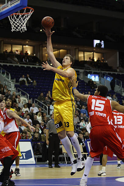 他不仅能在 他不仅能在