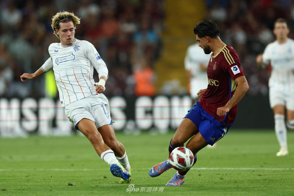 局面不容乐 局面不容乐